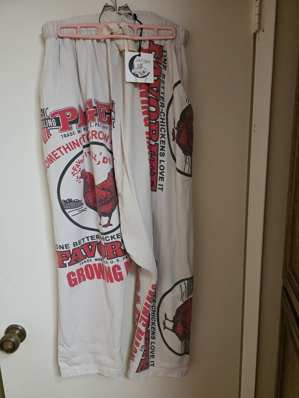 Drop On By Pants. Cream and Red Graphic Cropped - Picture 2 of 4